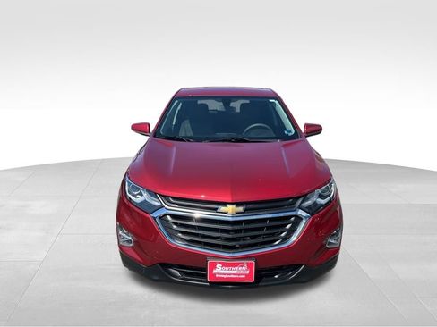 Used 2019 Chevrolet Equinox LT image 2
