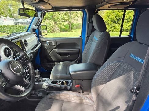Used 2021 Jeep Wrangler Unlimited Sport AWD/4WD image 21