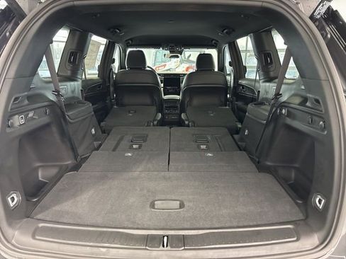 New 2025 Jeep Grand Cherokee L Limited image 15