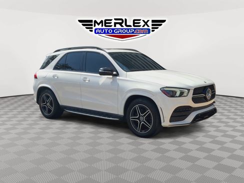 Used 2020 Mercedes-Benz GLE 350 4MATIC w/ AMG Line Exterior image 2