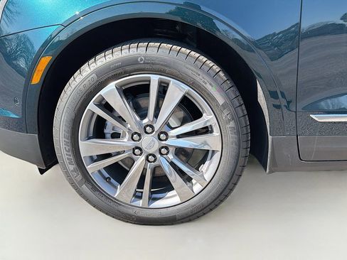 New 2025 Cadillac XT5 Premium Luxury w/ Technology Package image 32