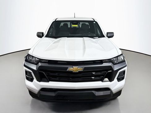 Used 2023 Chevrolet Colorado LT w/ LT Convenience Package II RWD image 2