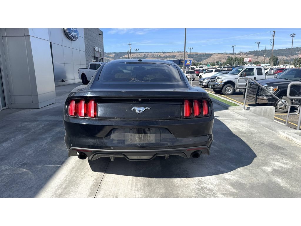 Used 2016 Ford Mustang Premium RWD image 6