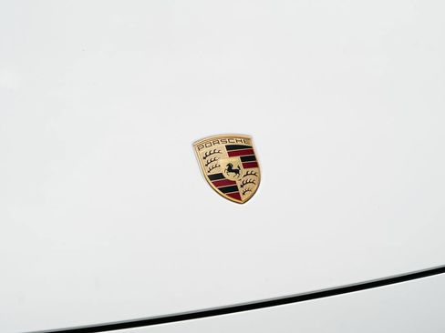 Used 2015 Porsche Cayenne Turbo AWD/4WD image 6