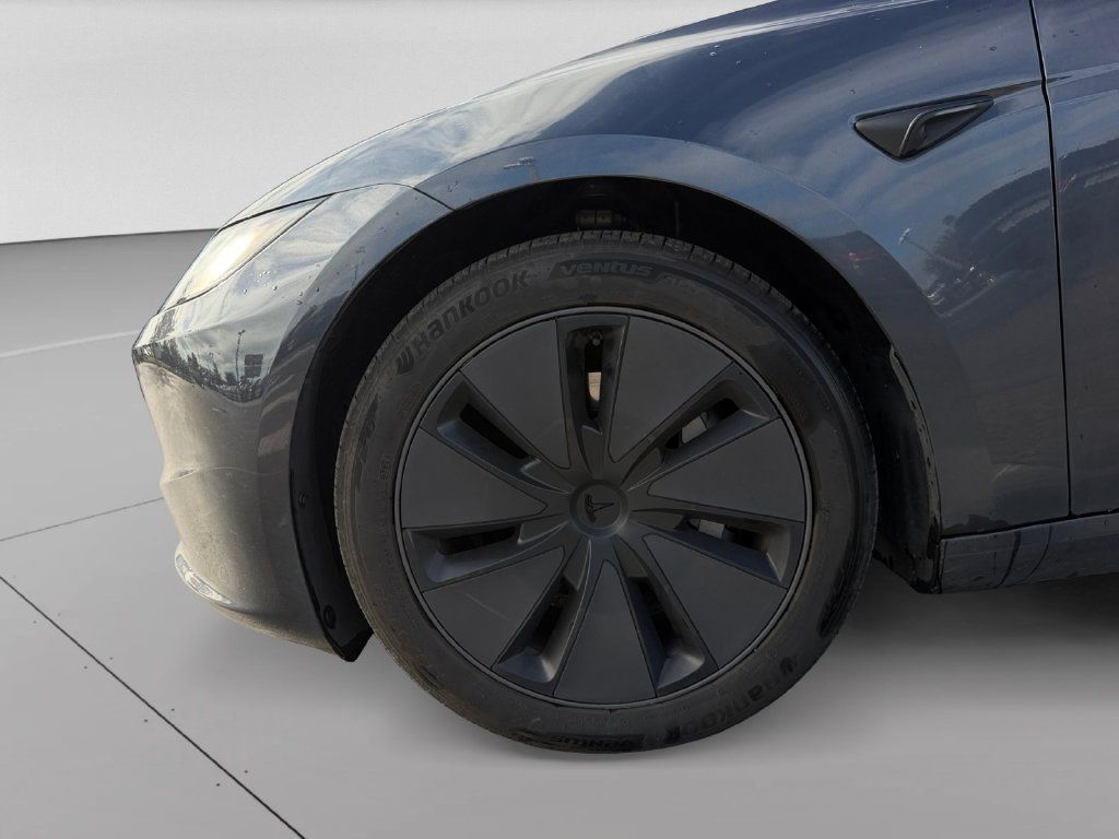 Used 2025 Tesla Model 3 Long Range RWD image 30