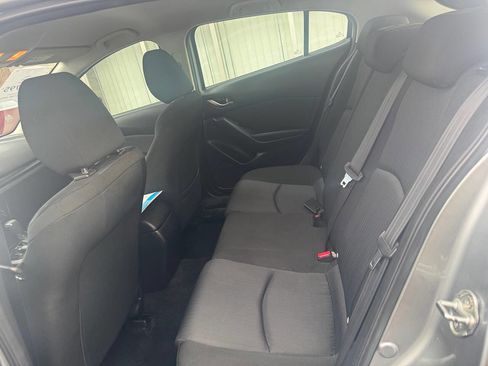 Used 2016 MAZDA MAZDA3 i Sport image 22