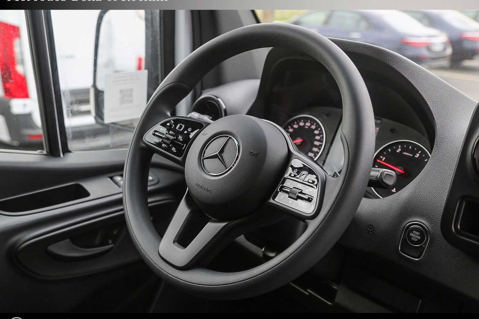 New 2024 Mercedes-Benz Sprinter 2500 image 13