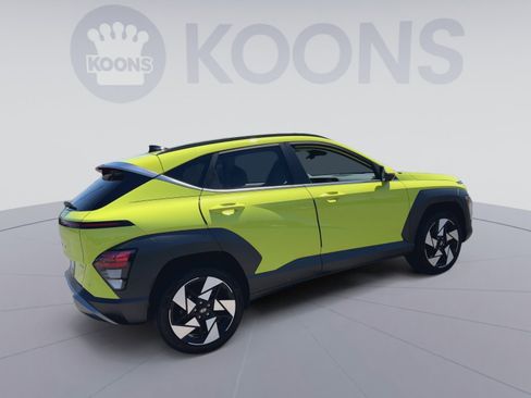 Used 2024 Hyundai Kona Limited AWD/4WD image 12