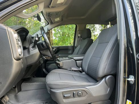 Used 2023 GMC Sierra 2500 SLE AWD/4WD image 19