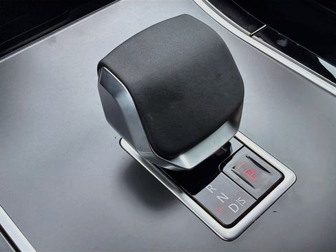 New 2026 Land Rover Range Rover Evoque S AWD/4WD image 28