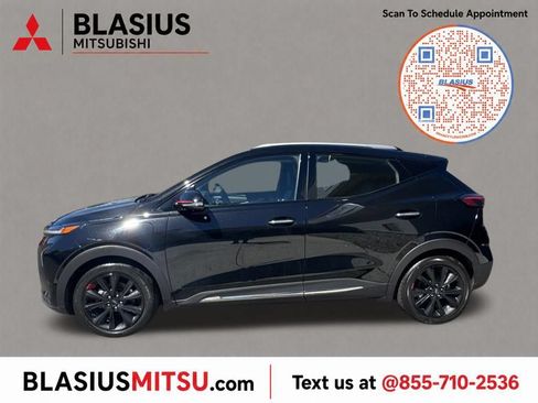 Used 2023 Chevrolet Bolt EUV Premier w/ Sun & Sound Package FWD image 26