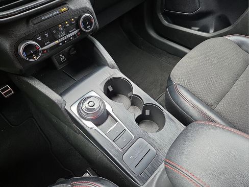 Used 2024 Ford Escape ST-Line image 25