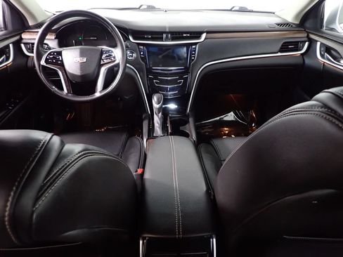 Used 2019 Cadillac XTS Luxury FWD image 32