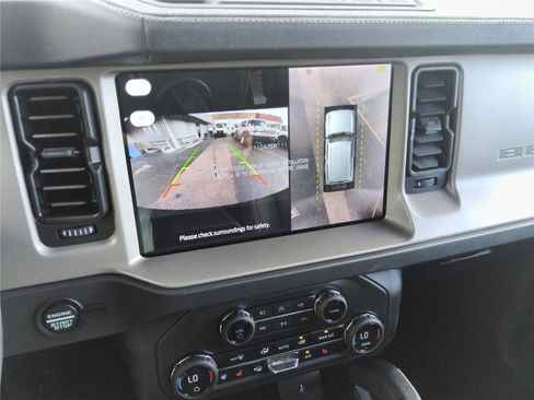 New 2026 Ford Bronco Outer Banks image 32