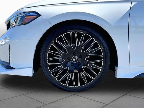 Used 2025 Honda Civic Sport image 10