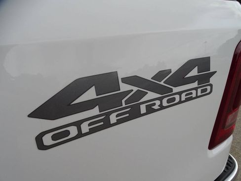 Used 2023 RAM 1500 4x4 Crew Cab Big Horn image 48