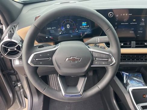 New 2026 Chevrolet Equinox ACTIV FWD image 17