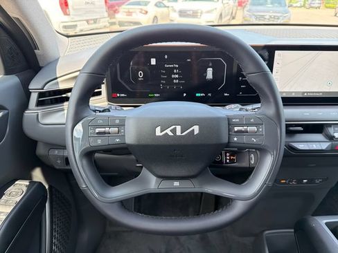 New 2026 Kia EV9 Light RWD image 10