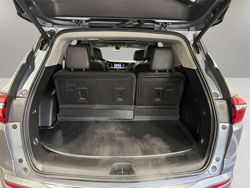 Used 2020 Buick Enclave Avenir w/ Avenir Technology Package image 39