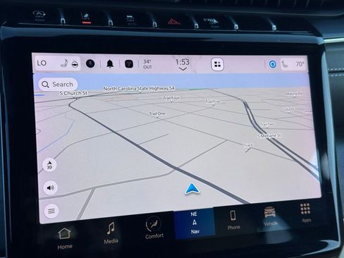 Used 2023 Jeep Grand Cherokee L Limited w/ Luxury Tech Group II image 10