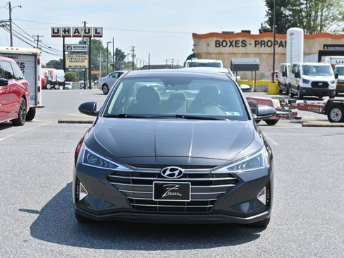 Used 2020 Hyundai Elantra SE FWD image 5