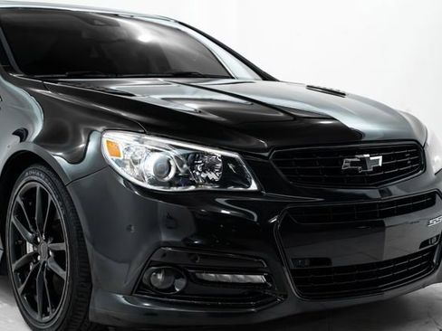 Used 2015 Chevrolet SS image 11