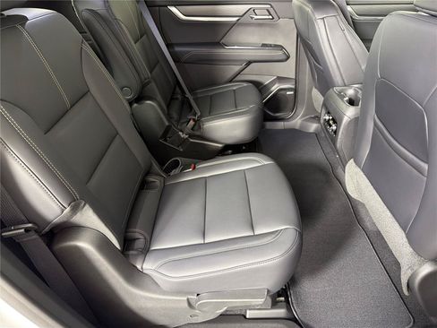 New 2026 GMC Acadia Elevation w/ Black Edition FWD image 14