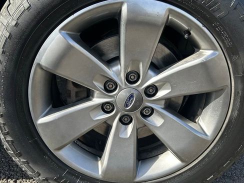 Used 2010 Ford F150 Lariat image 21