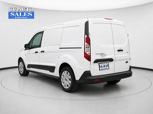 Used 2019 Ford Transit Connect XLT FWD image 5