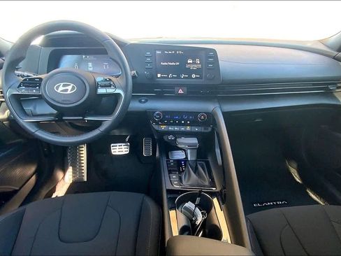 New 2026 Hyundai Elantra SEL Sport Premium image 5