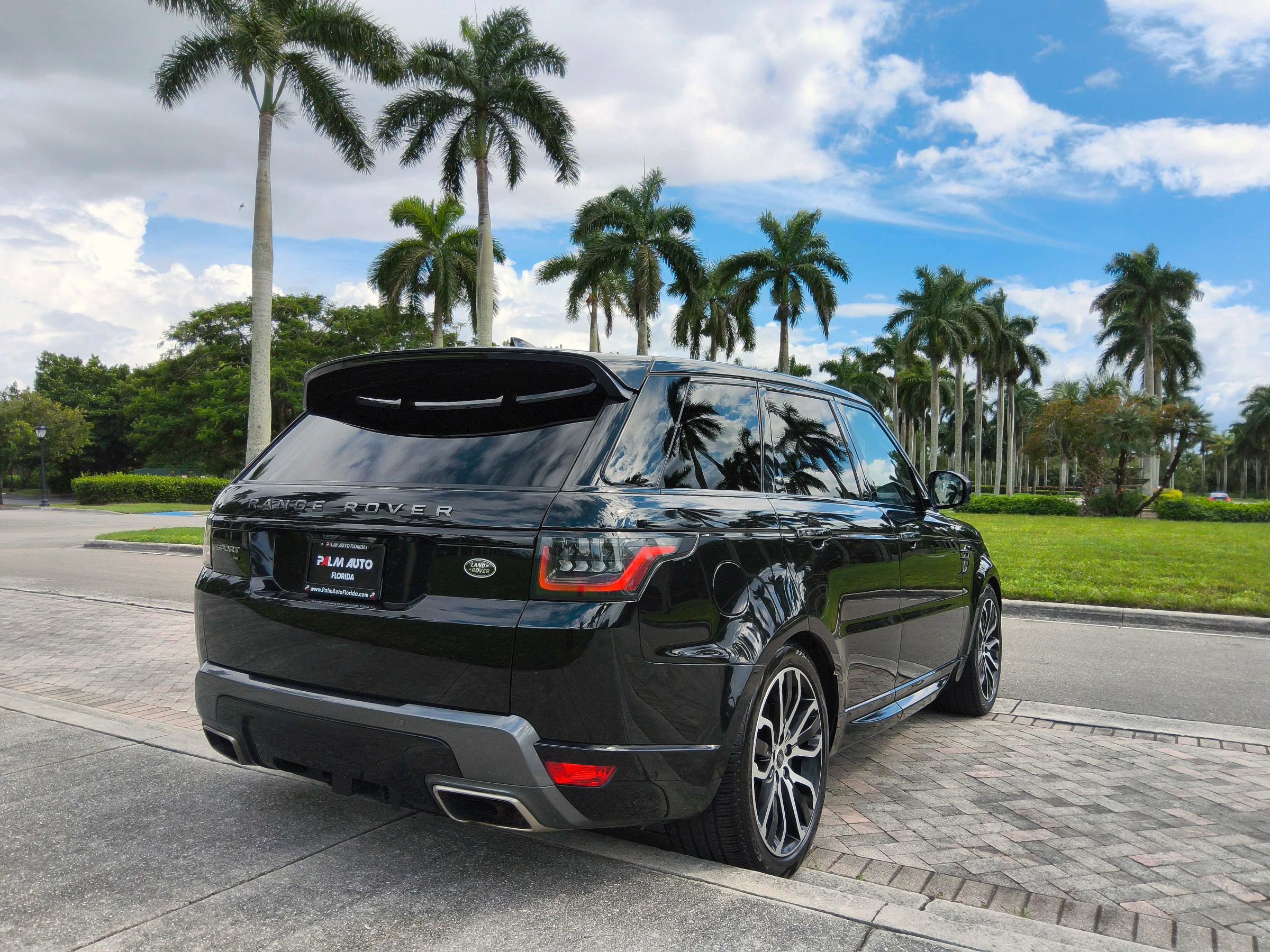 Used 2021 Land Rover Range Rover Sport HSE Silver Edition AWD/4WD image 23