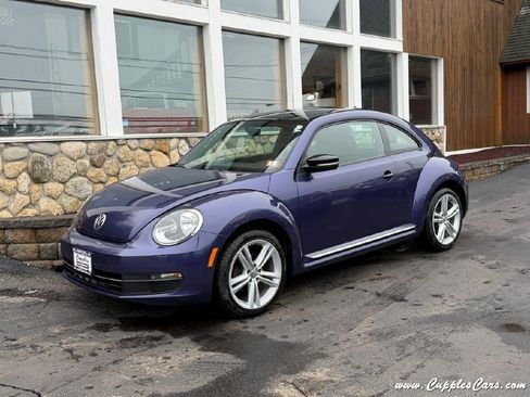 Used 2014 Volkswagen Beetle 2.5 FWD image 1