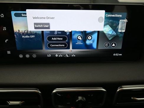 New 2026 Nissan Sentra SV w/ SV Convenience Package image 3