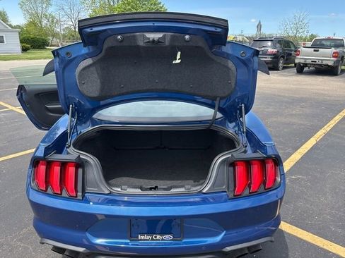 Used 2022 Ford Mustang GT w/ Equipment Group 301A RWD image 16