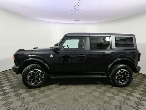 Used 2023 Ford Bronco Outer Banks image 6