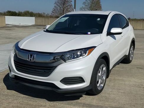 Used 2019 Honda HR-V LX image 7