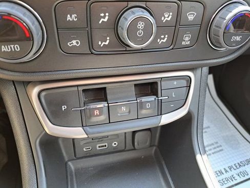 Used 2024 GMC Terrain Denali w/ Denali Premium Package AWD/4WD image 16