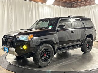 Used 2022 Toyota 4Runner TRD Off-Road Premium w/ TRD Black Wheel Package (TMS) AWD/4WD video 1