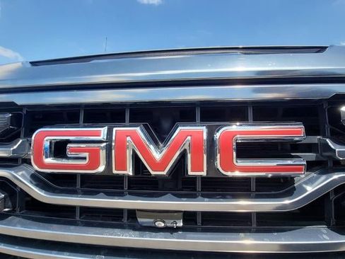 Used 2023 GMC Sierra 1500 AT4 w/ AT4 Premium Package AWD/4WD image 30