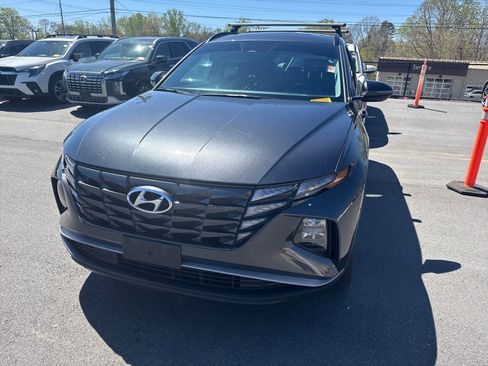 Used 2022 Hyundai Tucson SEL w/ Convenience Package image 3