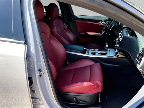 Used 2022 Kia Stinger GT1 w/ Red Interior Color Package RWD image 11