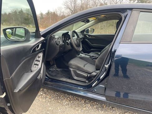 Used 2015 MAZDA MAZDA3 i Sport FWD image 8