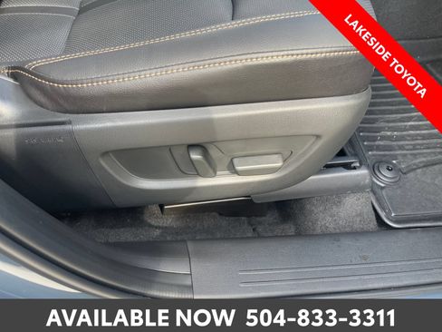 Used 2025 MAZDA CX-70 3.3 Turbo w/ Preferred Package AWD/4WD image 18