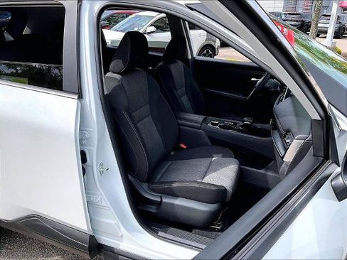 Certified 2026 Nissan Rogue SV AWD/4WD image 11