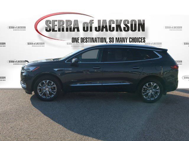Used 2019 Buick Enclave Avenir w/ Avenir Technology Package FWD image 5