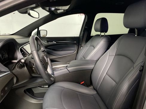 Certified 2024 Buick Enclave Essence AWD/4WD image 11