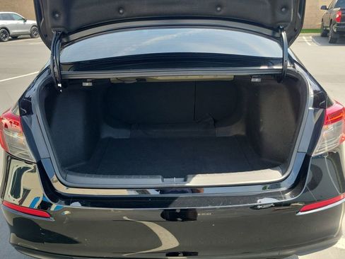 Certified 2024 Honda Civic EX image 9