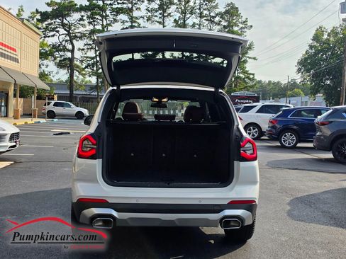 Used 2024 BMW X3 xDrive30i w/ Convenience Package AWD/4WD image 5