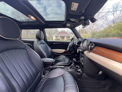 Used 2012 MINI Cooper S w/ Premium Pkg image 13