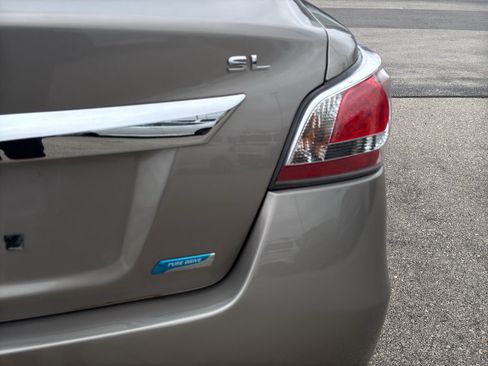 Used 2014 Nissan Altima 2.5 SL FWD image 8